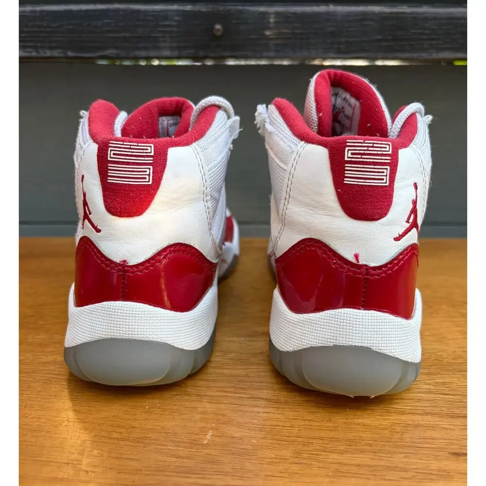 Air Jordan 11 Retro Cherry 2022 PS Kids Size 13C Red White 378039-116